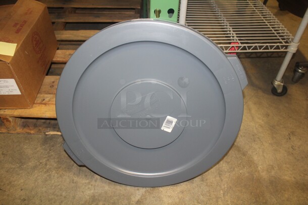 NEW IN BOX! 3 Boxes (6 Count Each) Rubbermaid 32 Gallon Brute Trash Can Lids. 18X Your Bid! 