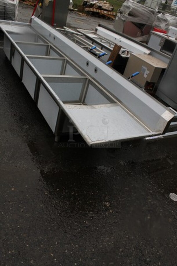 BRAND NEW SCRATCH AND DENT! Regency 600S42424224 Stainless Steel 4 Bay Sink w/ Dual Drain Board. No Legs. Bays 24x24x13.5. Drain Boards 22x26 - Image 3 of 7
