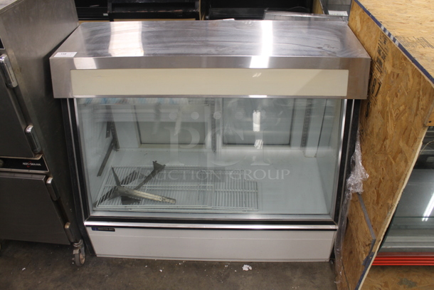 BRAND NEW SCRATCH AND DENT! Master-Bilt FIP-50 Metal Commercial Ice Cream Cake Freezer Display Case Merchandiser. 208-230 Volts, 1 Phase.  - Image 1 of 7