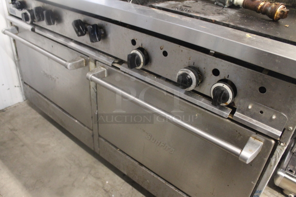 Garland SunFire Stainless Steel Commercial Natural Gas Powered 6 Burner Range w/ Right Side Flat Top Griddle, 2 Ovens, Over Shelf and Back Splash. - Image 4 of 6