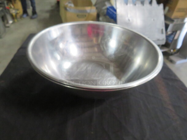 14 Inch Stainless Steel Bowl. 2XBID