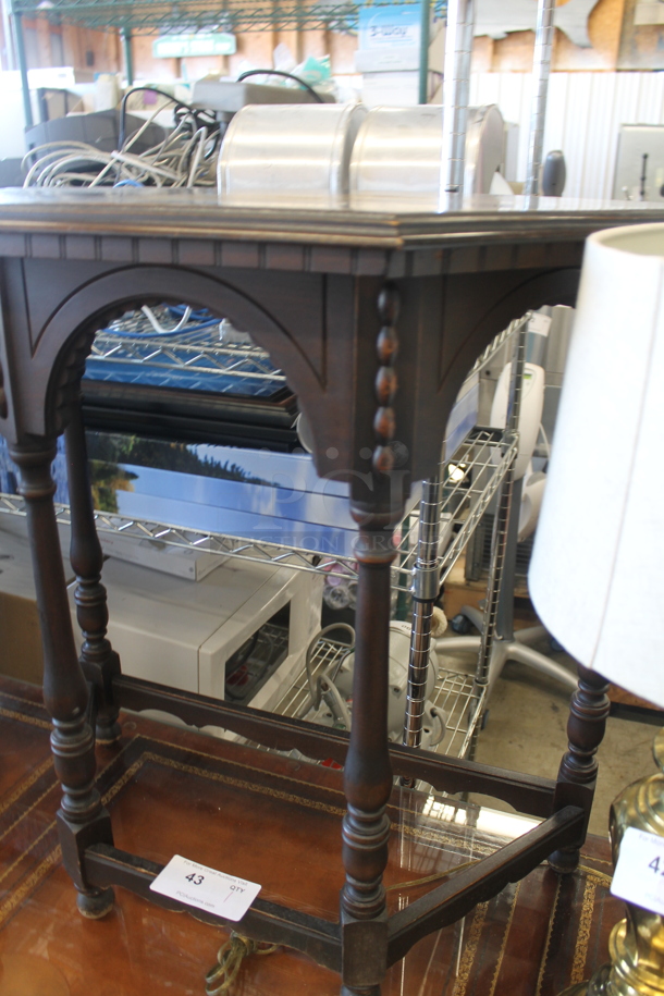 Wooden End Table. - Image 3 of 4