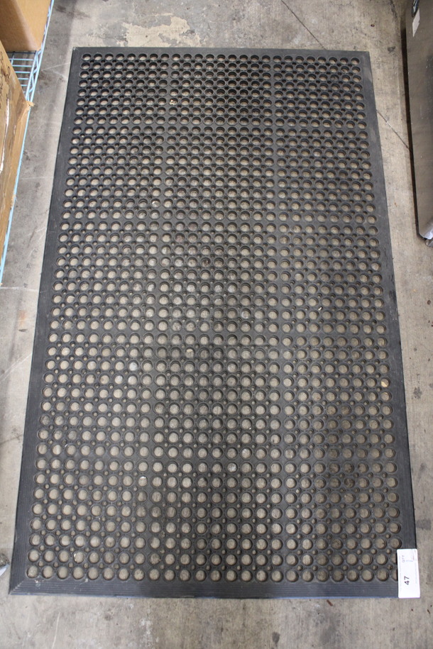 Black Anti Fatigue Floor Mat. 36x60 - Image 1 of 4