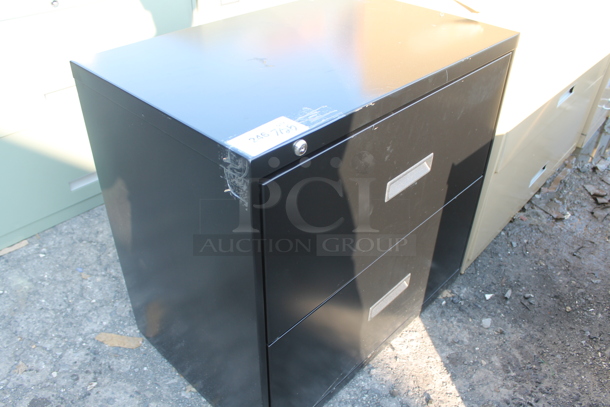 Black Metal 2 Drawer Filing Cabinet. - Image 2 of 5