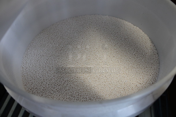 2 White Poly Bins of Calcium Chloride Pellets. 12x12x11, 9.5x9.5x10. 2 Times Your Bid! - Image 2 of 4