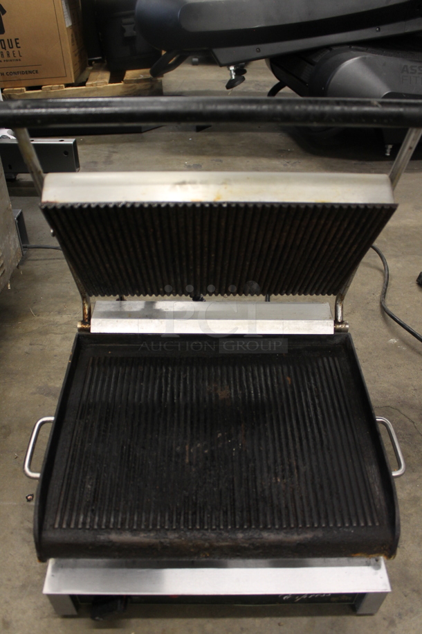 Star GX14IG Stainless Steel Commercial Countertop Panini Press. 120 Volts, 1 Phase. Tested and Working!  - Image 2 of 5