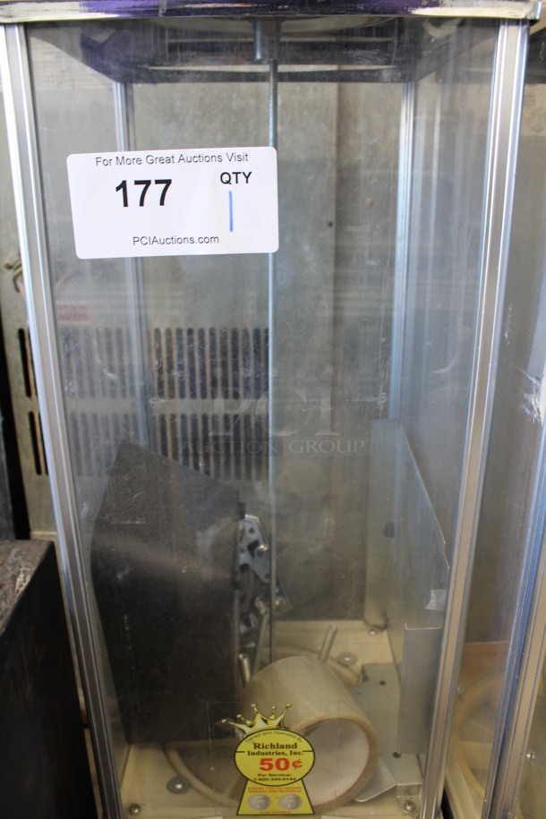 Richland Metal Single 50 Cent Manual Toy Vending Machine. 10x10x31 - Image 4 of 4