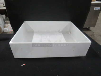 12X10X3 Melamine Square Bowl. 5XBID