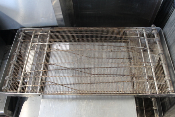 2020 Turbochef Model HhC Stainless Steel Commercial Countertop Rapid Cook Conveyor Pizza Oven. Comes w/ Extra Conveyor Belt. 208/240 Volts, 1 Phase. - Image 5 of 9