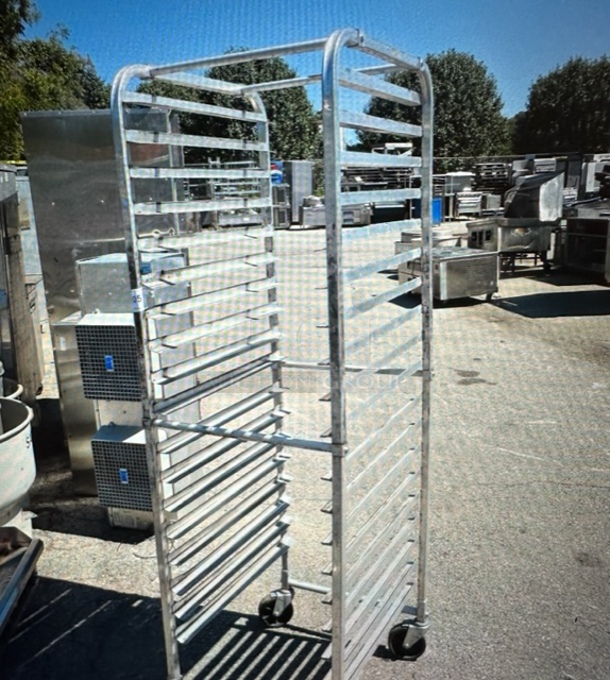 One Speed Rack On Casters. 20X26X69