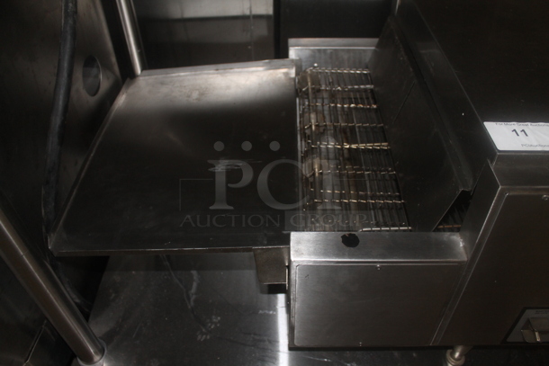Holman 318HX Stainless Steel Commercial Countertop Electric Powered Conveyor Pizza Oven. 240 Volts, 1 Phase.  - Image 9 of 11