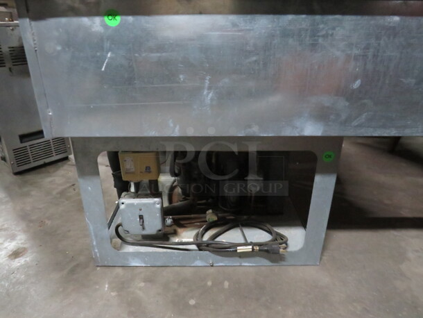 One Wells Drop In Refrigerated Well. 115 Volt. 45X25.5X24.5 - Image 3 of 3
