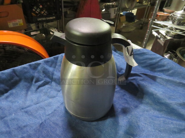 1.5 Liter Service Ideas Stainless Steel Creamer/Coffee Pot.