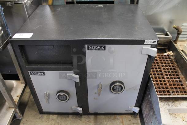 Mesa Metal Commercial 2 Compartment Drop Safe. Does Not Come w/ Combination.
