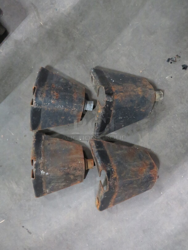 One Set Of Oven Legs. - Image 1 of 1