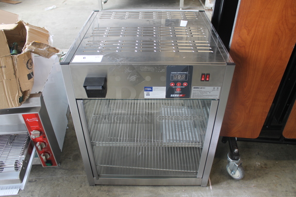 LIKE NEW! ServIt 423PDW18D1S Stainless Steel Commercial Countertop Full-Service Countertop Display Warmer with 4 Shelves. 120 Volt, 1 Phase. Unit Has Only Been Used a Few Times! Tested and Working! - Image 1 of 8