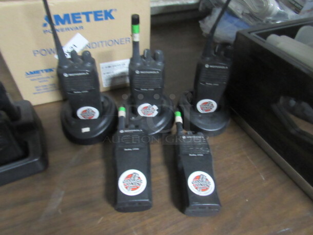One Lot Of 5 Walkie Talkies With 3 Chargers.