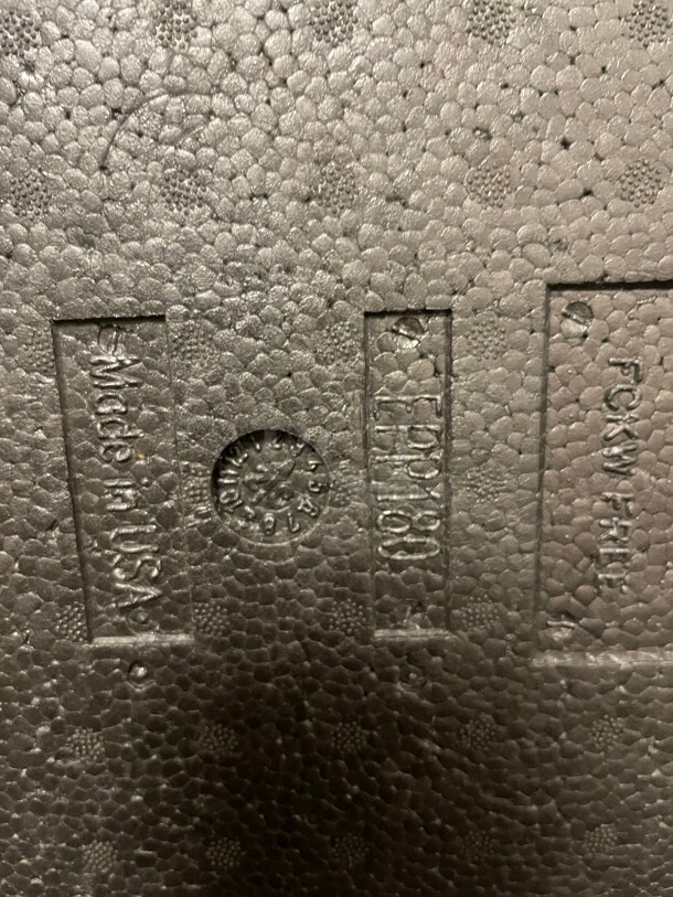 Clean! Cambro Cam GoBox® Black Top Loading EPP Insulated Food Pan Carrier - 8inch Deep Full-Size Pan Max Capacity  NSF - Image 7 of 7