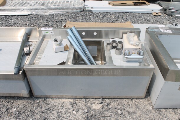 BRAND NEW SCRATCH AND DENT! Regency 600B11014213 Commercial Stainless Steel 1 Bowl Underbar Sink with Faucet and Two Drainboards - Image 1 of 6