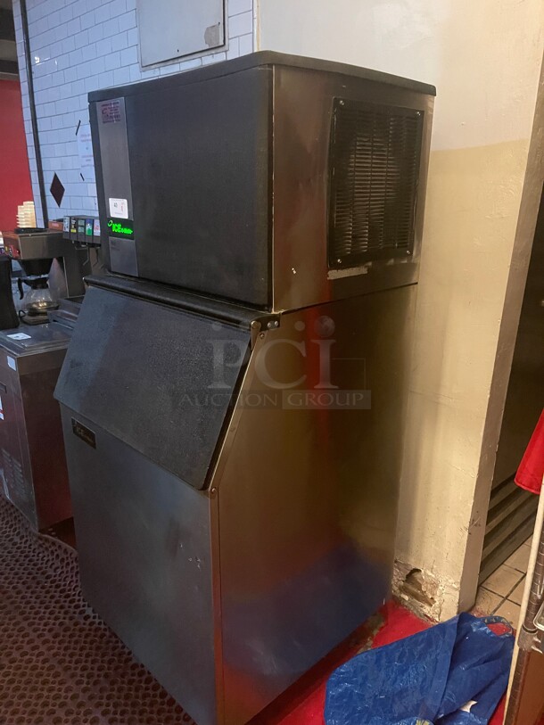 Working! ICE-O-Matic Commercial 500 lb Per day Ice Machine NSF 115 Volt Tested and Working! - Image 4 of 5