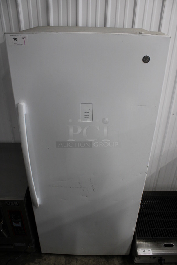 GE Model FUF21DLRCWW Single Door Reach In Freezer. 115 Volts, 1 Phase. 33x29x76