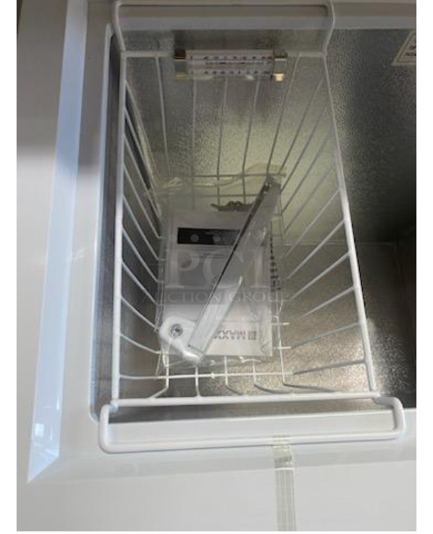 MAXXCold Chest Freezer Commercial Brand New  - Image 3 of 4
