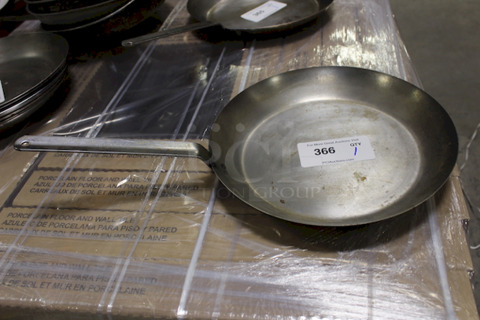 NICE! Blue Bird 12-3/4" Skillet.