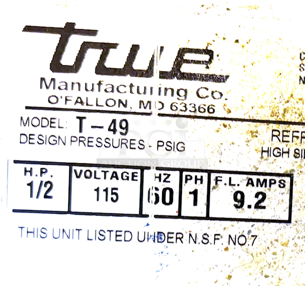 IN PERFECT WORKING ORDER! True T-49 54 1/8" Solid Door Reach-In Refrigerator, 44.6 cu. ft., On Commercial Casters. 115v, 1Ph, 5.4Amp, 60hz 54-1/8x29-1/2x83-3/8 Food Is Pictured To Demonstrate Unit Is In Working Order, NOT INCLUDED. - Image 3 of 4