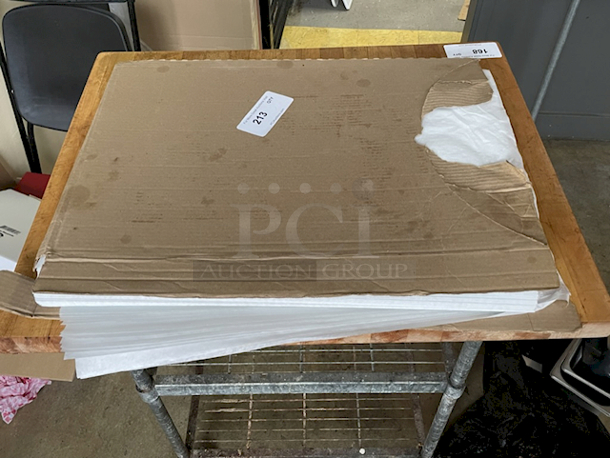 FAT STACK! 15x15 White Basket Liner / Deli Wrap - Image 1 of 2
