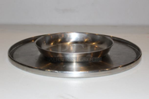 SWEET! Set of 2 Round Cake Platters
12-1/2x1-1/4
2x Your Bid - Image 3 of 3