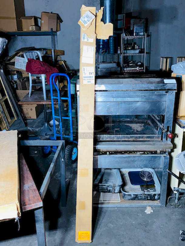 BRAND NEW! AMCO by SPG Mod-A-Flex System MX81GR 81” Walk-In Cooler/Freezer Cantilever Shelving System Posts - Image 1 of 4