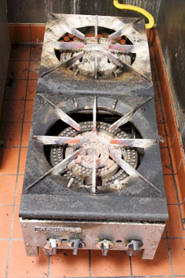  Radiance TASP-18S-D Stock Pot Range (2) 3-Ring Burners 158K BTU, Natural Gas. In Working Order. 18x41-1/2x18 - Image 3 of 5