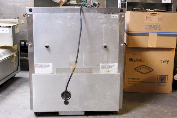 SWEET! True TUC-27-LP-HC 27" W Undercounter Refrigerator w/ (1) Section & (1) Right Hinge Door, 115v. 115 V/60 Hz/1 ph, 279⁄16 in. W x 311⁄16 in. D x 317⁄8 in. H
TESTED! GETS COLD! - Image 4 of 7