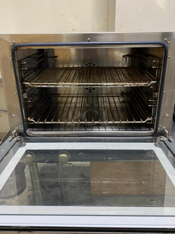 Cadco OV-023 Single Half Size Electric Convection Oven
 - Image 3 of 6