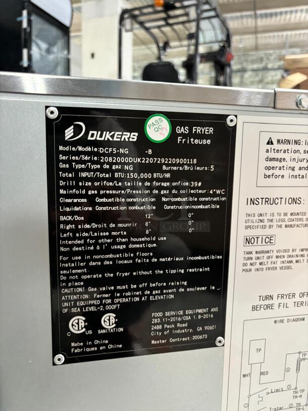 Dukers - DCF5-NG, Commercial 70Lbs Deep Fryer with 5 Tube Burners Natural Gas BTU150000
 - Image 5 of 7