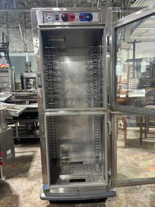 Metro C599-SDC-U Full Height Insulated Mobile Heated Cabinet w/ (17) Pan Capacity, 120v
