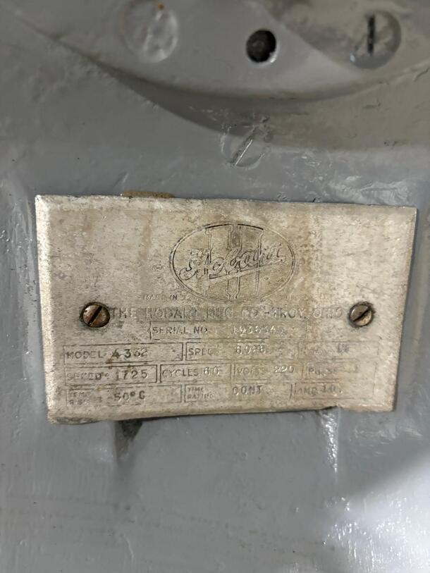 Hobart Meat Grinder Model 4322, Used Excellent Condition Tested and Working
 - Image 2 of 5