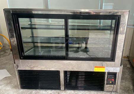 YUKON 2 Level Refrigerated Display Case YRDC-FG-60