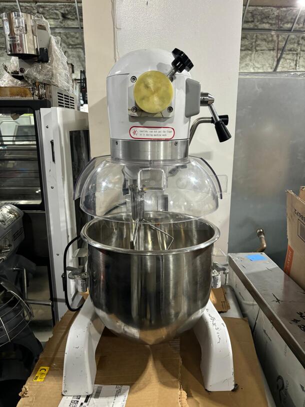 Prepline HL-B20M 20 Qt. Gear Driven Planetary Mixer with Guard - Image 4 of 6