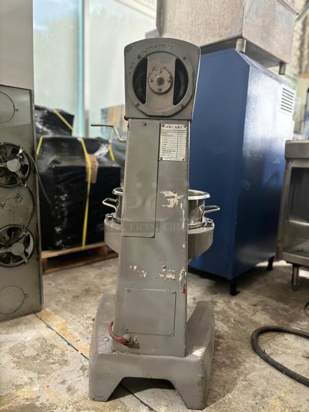 Hobart 30qt Mixer - Image 2 of 6