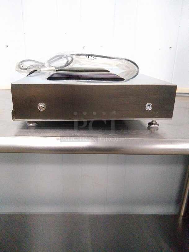 STAINLESS STEEL AMAZING Heated Hot Plate HCA45
 - Image 6 of 9
