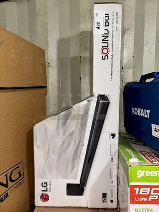 LG SJ4Y Sound Bar - 2.1 ch High-Resolution Audio Lossless Audio Playback (24 bit x 96 kHz x 2 ch), 300 W RMS