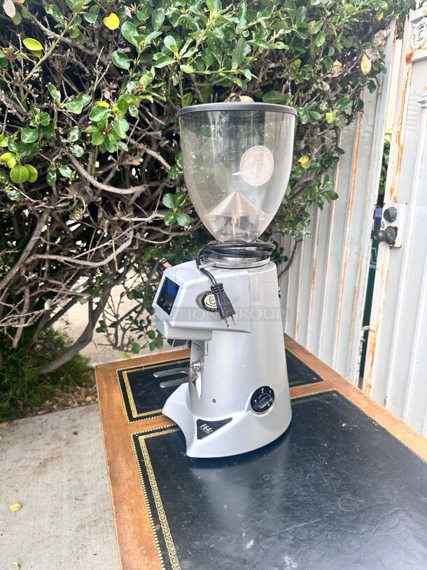 Late Model Fiorenzato F64 Evo Pro Espresso Coffee Grinder 115 Volt Working - Image 4 of 8
