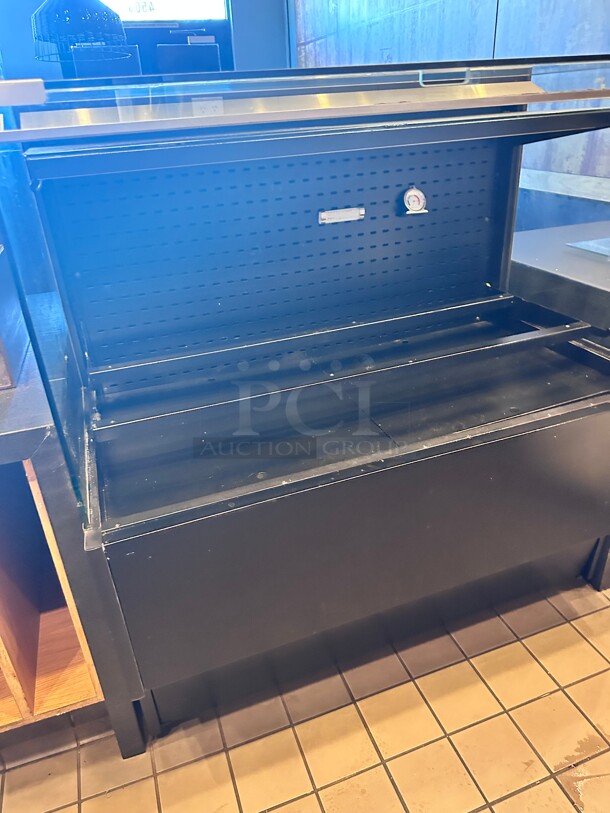 Late Model Commercial 48 inch Black Vertical Air Curtain Merchandiser - 115V Tested and Working - Image 1 of 6