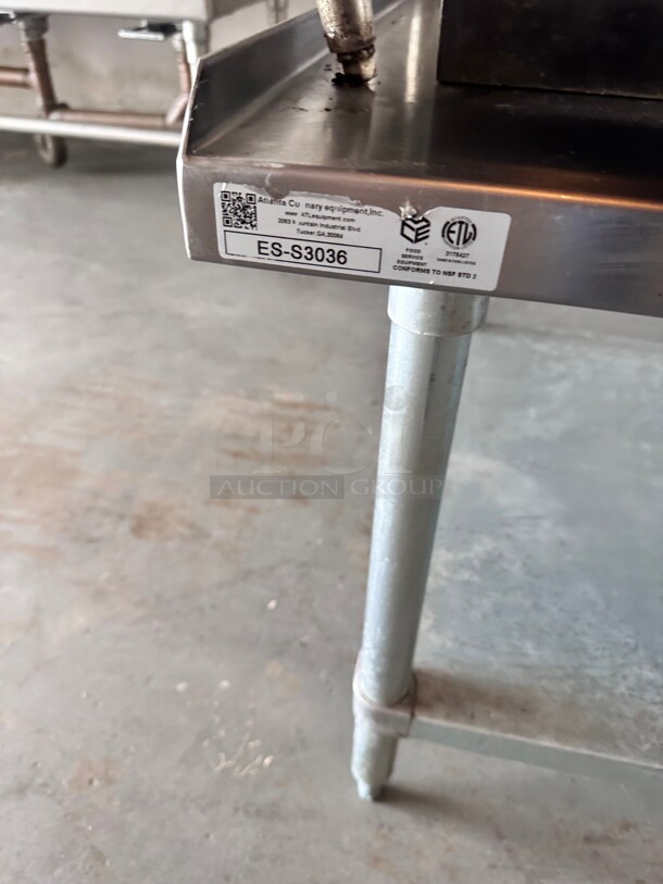 Clean Universal ES-S3036 30 x 36 inch Stainless Steel Equipment Stand 16-Gauge with Galvanized Undershelf - Image 5 of 6