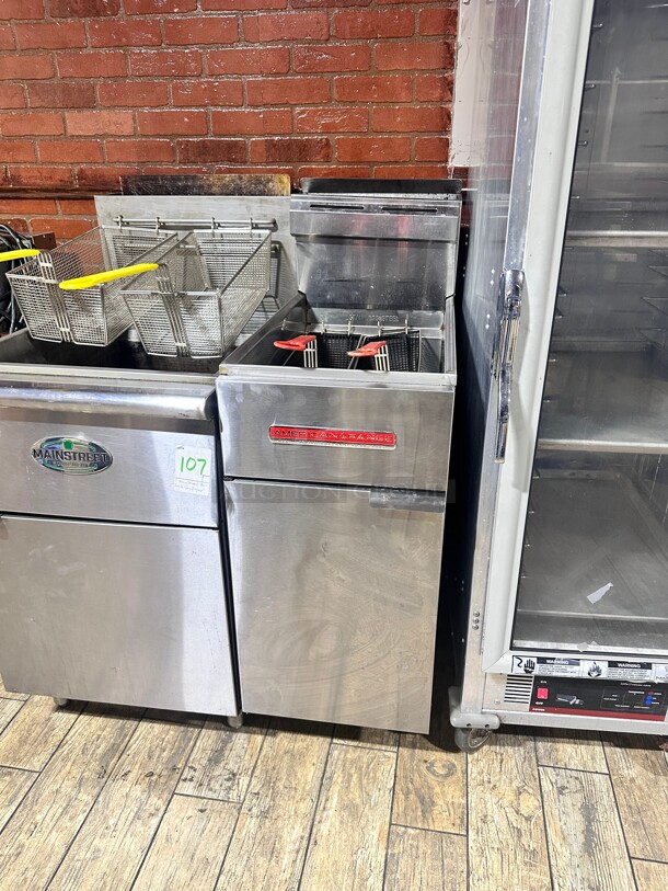 Late Model American Range AF-50HE 50 Lb Fryer, Gas, Floor Model, Full Pot Stainless Steel 15.5(W) Working - Image 7 of 8