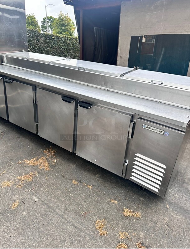 Working Beverage Air DP119HC 119 inch Pizza Prep Table w/ Refrigerated Base, 115v - Image 2 of 9