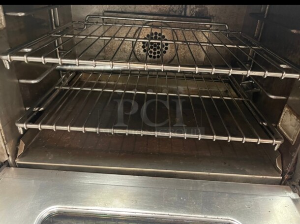 Jade Range 4 Burner with Convection Oven Range Gas Operated Tested and Working - Image 10 of 10