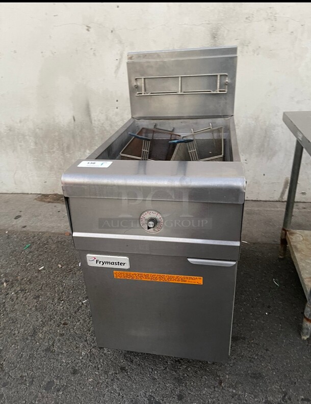 Late Model Frymaster MJFSD Performance Gas Deep Fryer 80lb for Chicken & Fish 150kBTU Working  - Image 3 of 6