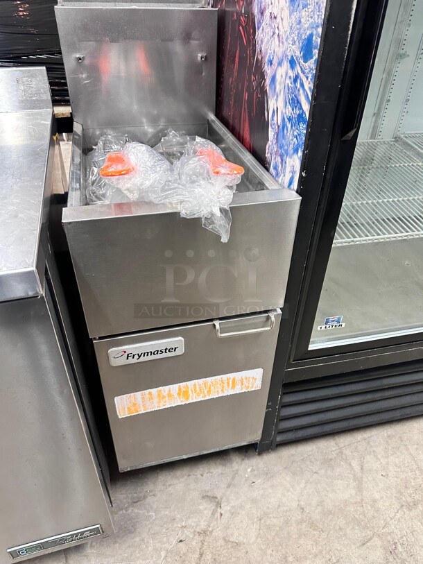 Fully Refurbished Frymaster ESG35T Gas Fryer - (1) 35 lb Vat, Floor Model, Natural Gas Tested and Working - Image 2 of 8